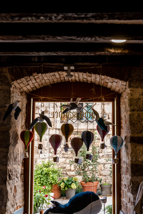 U Galeriju Juraj Dalmatinac stigle zimske kolekcije odjeće i jesenski popusti na slike 