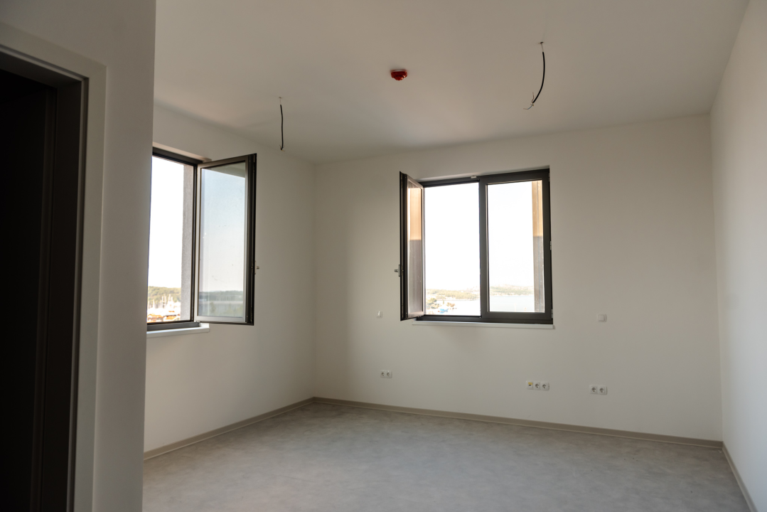 Obišli smo studentski dom Palacin iznutra: Sobe su prostrane, s prekrasnim pogledom na Vrnažu, Mandalinu i Šibenik