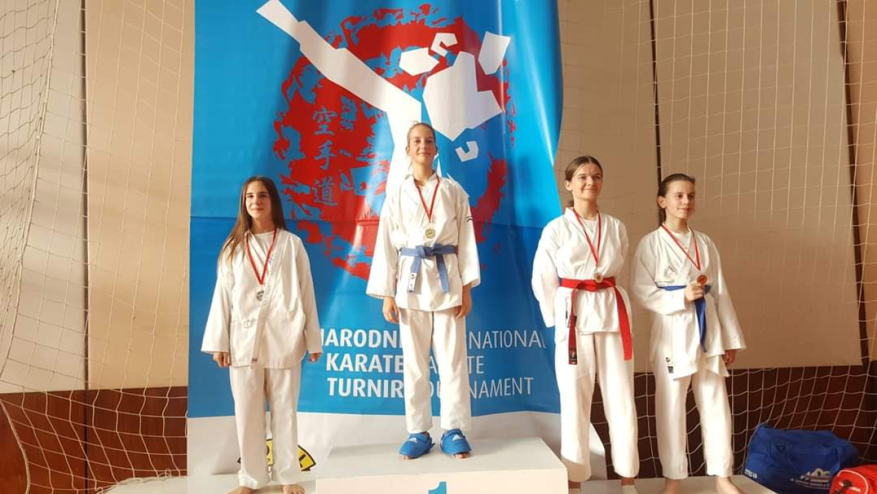 Karate klub Okit Vodice do 23 medalje na Kupu Jadrana u Splitu
