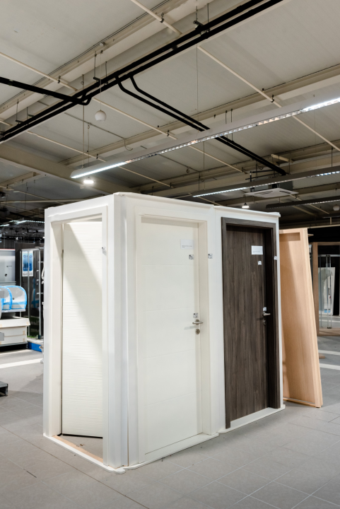 Široku ponudu građevinskih materijala, alata i prateće opreme pronađite u Brodomerkuru!