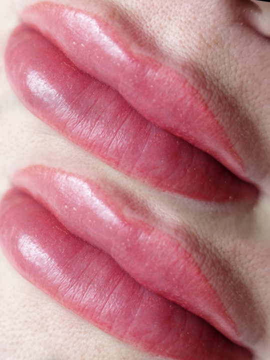 Iskoristite popust na trajnu šminku kod izvrsne kozmetičarke Jelene Radak! 