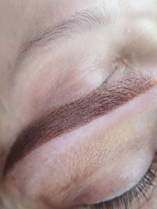 Iskoristite popust na trajnu šminku kod izvrsne kozmetičarke Jelene Radak! 