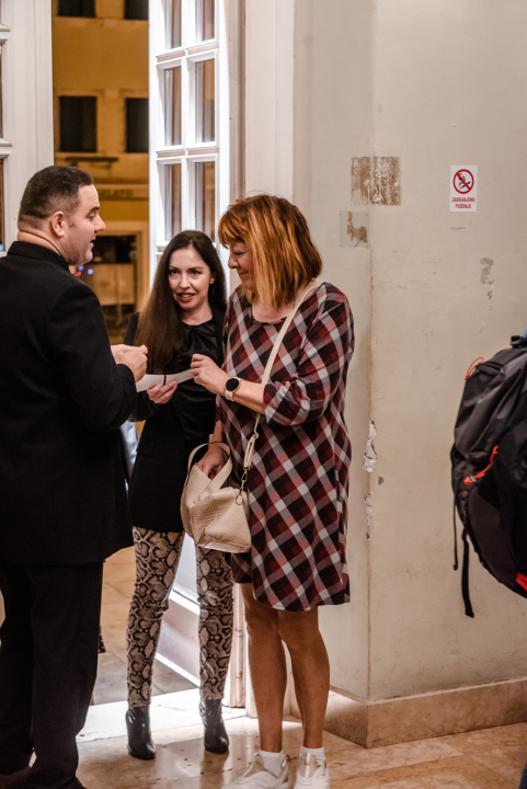 U šibenskom kazalištu izvedena premijera 'Prijevare': 'Stvarno vrlo intrigantno' 