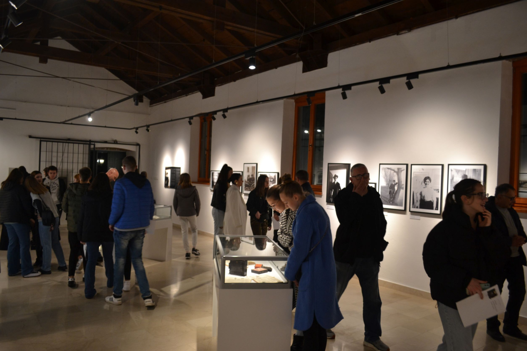 U Kninu otvorena izložba fotografija s početka 20. stoljeća