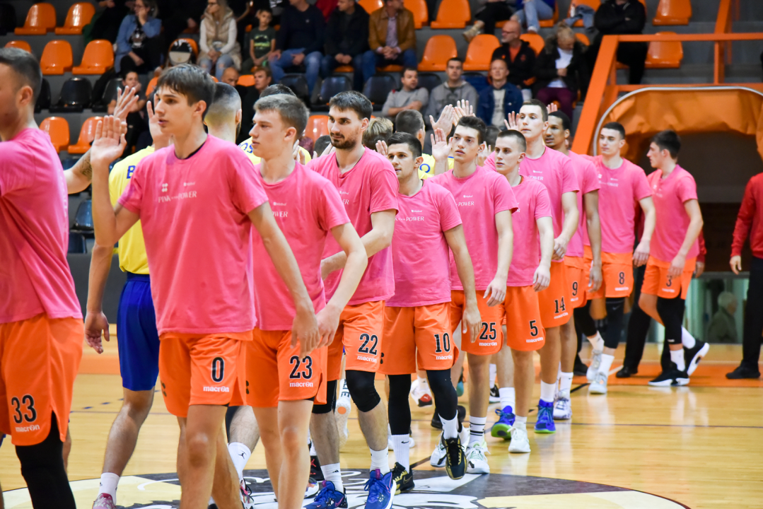 Šibenka narančastu zamijenila ružičastom bojom: Kupite majicu ili potpisani dres i pomozite Ligi protiv raka