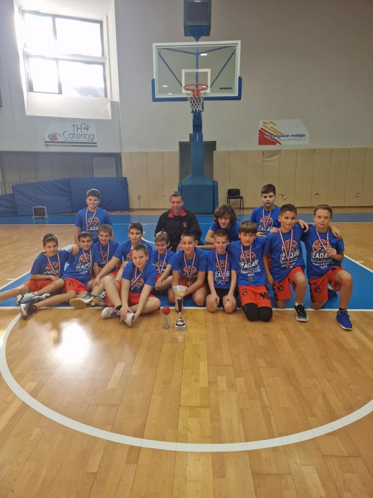 Dječaci škole košarke Dražen Petrović drugi u Zadru, Karlo Slavica u najboljoj petorki turnira