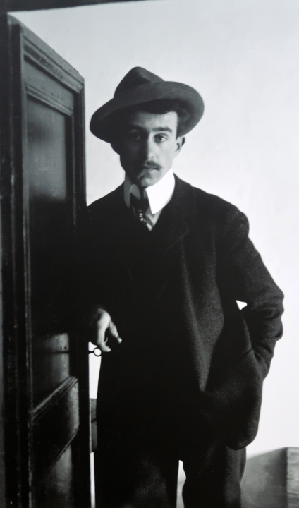 U Muzeju grada Šibenika otvorena izložba 'Svjetlopisi pod bosanskim nebom' livanjskog fotoamatera Mate Kaića 