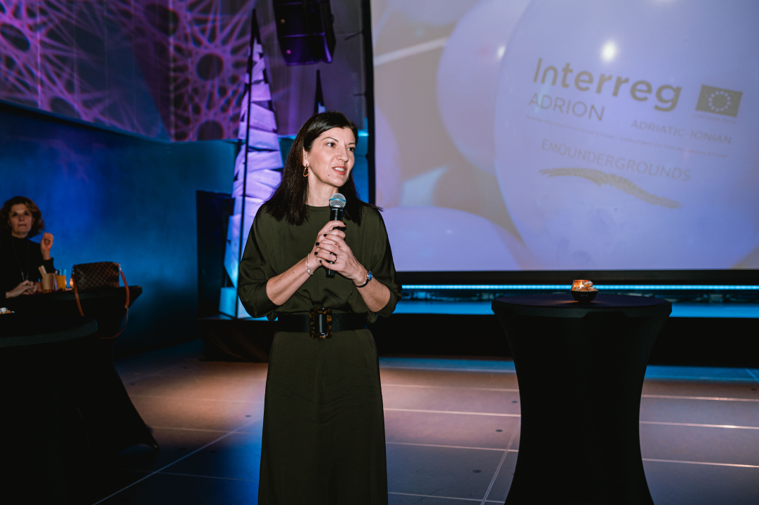 U Kući umjetnosti Arsen božićno druženje Tvrđave kulture: VR igre zaigrao i gradonačelnik!