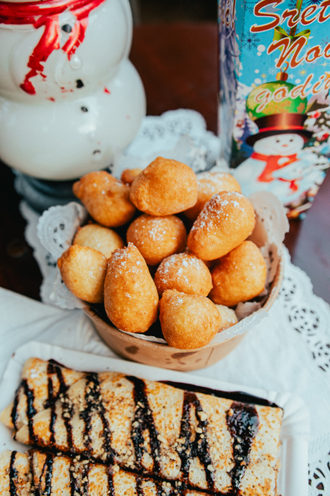 Adventura Šibenik pretvara u street food meku, probajte bao bun s buncekom, tradicionalni pispalj punjen jotom i gulaš od divljači!