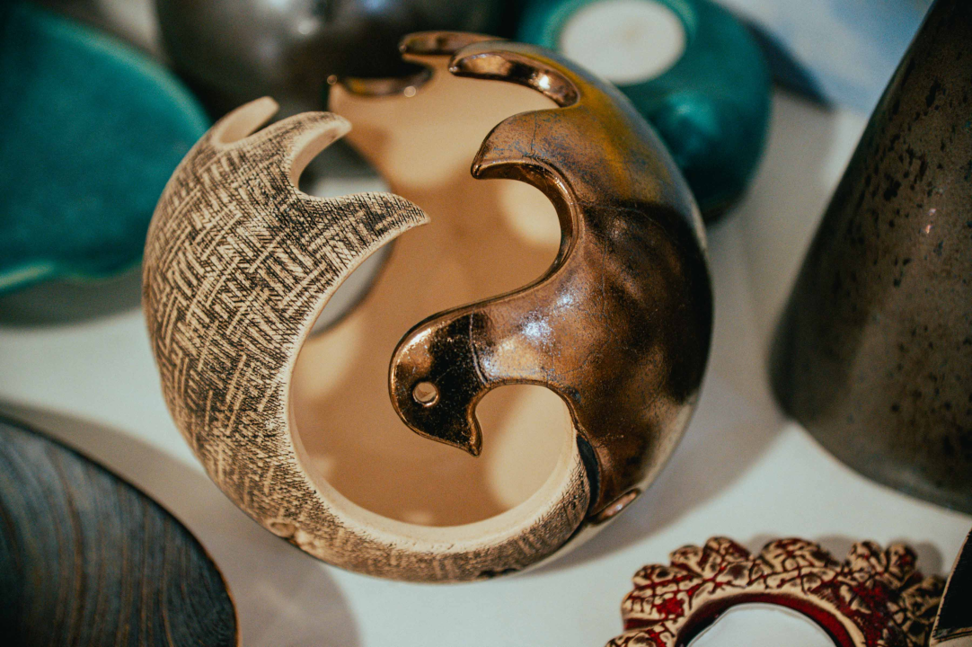 Galerija Juraj Dalmatinac ima savršene unikatne poklone i popust na umjetničke slike 