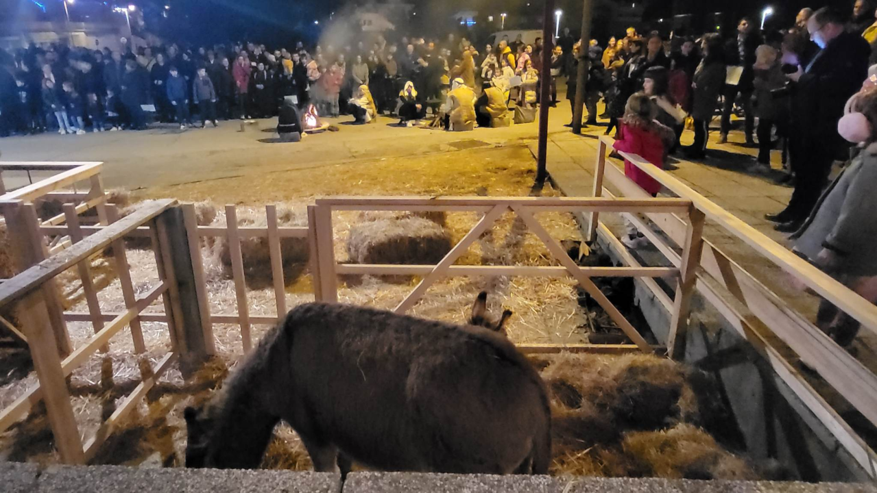 Župljani Vidika uprizorili žive jaslice i oduševili sugrađane