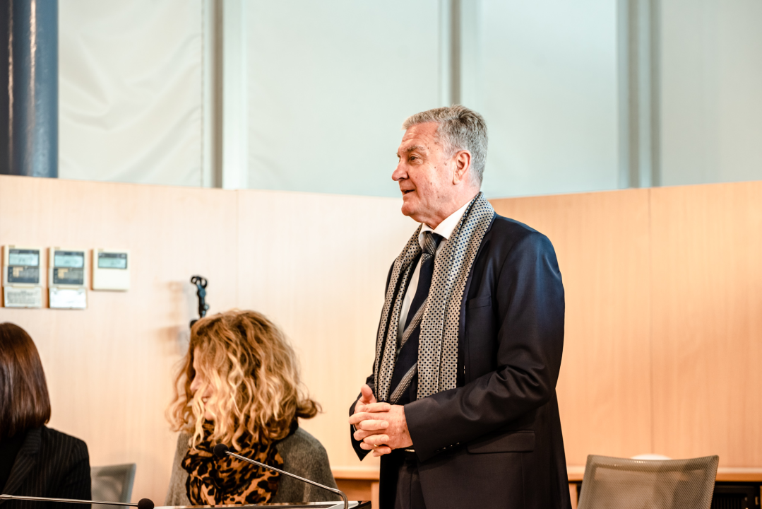 Burić studentima uručio ugovore o stipendiranju: 'Uvjeren sam da će se mnogi nakon diplome vratiti u Šibenik'