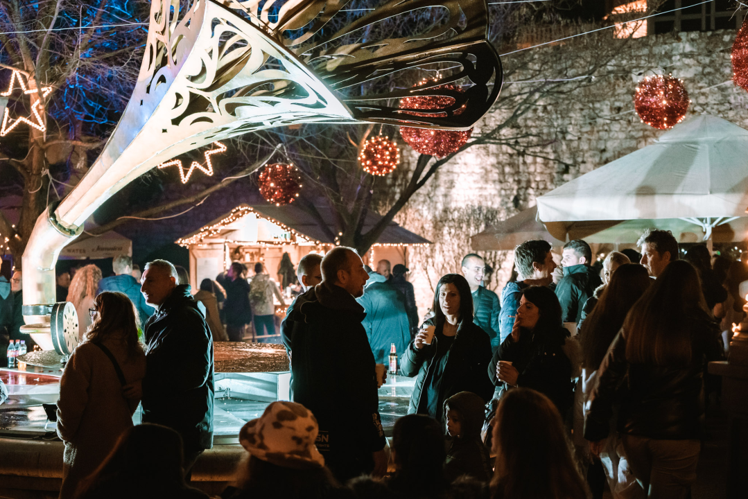 Parkić je Novu dočekao uz zagrebački pop rock Band Bang Bang  