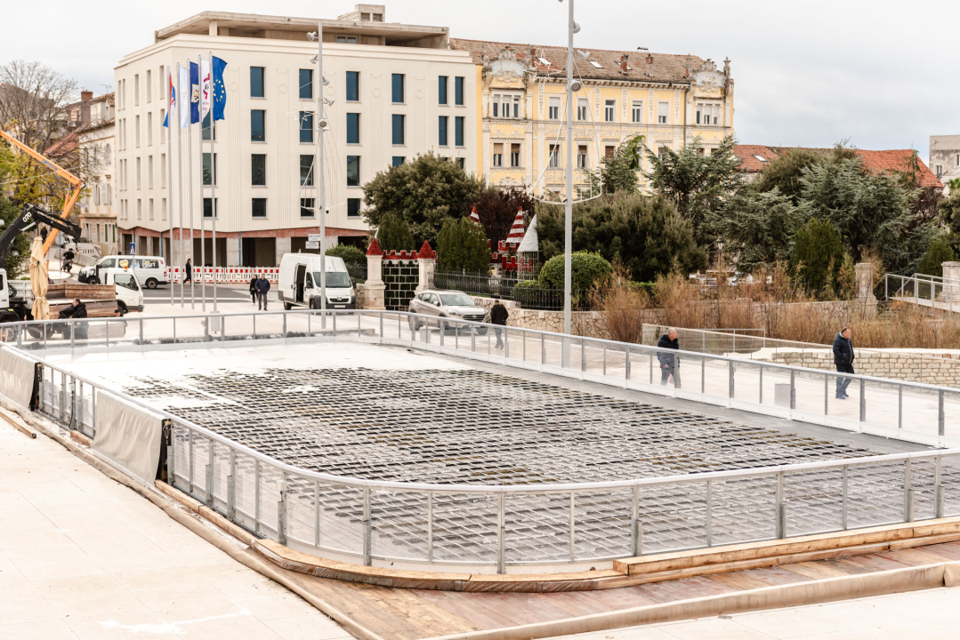 Odlazi klizalište iz našeg malog grada