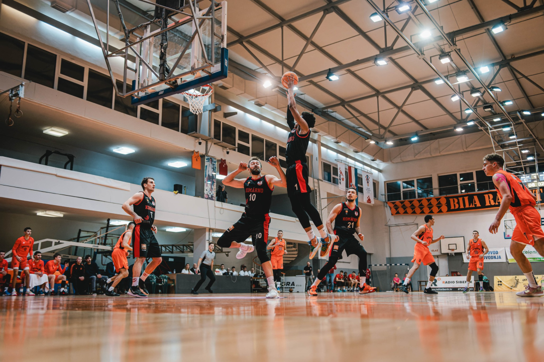 Šibenki protiv Komarna mala, ali ohrabrujuća prednost