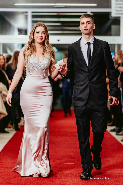 Gimnazijalci zasjali u večeri koju će pamtiti do kraja života! (1.dio)