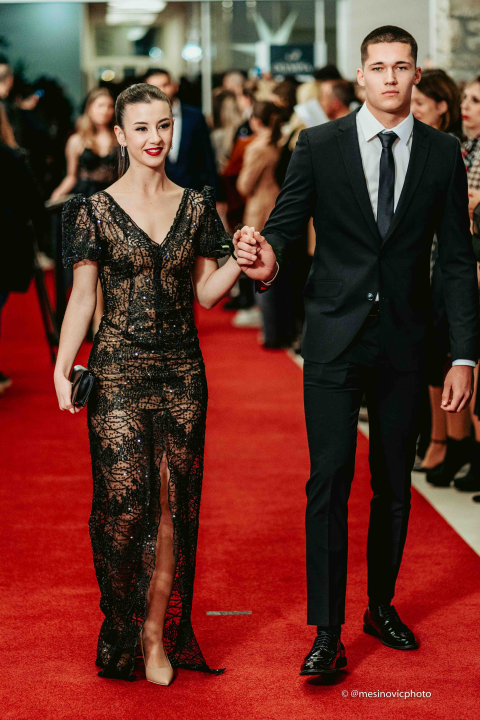 Gimnazijalci zasjali u večeri koju će pamtiti do kraja života! (1.dio)