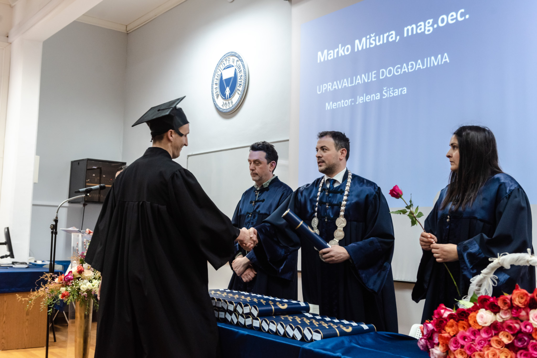 Svečana promocija studenata VUŠ-a: 'Vi ste budućnost naše zemlje i ona će biti onakva kakvom je vi oblikujete'