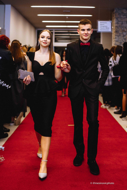 Zavirite na blještavi maturalni ples Tehničke škole Šibenik (2) 