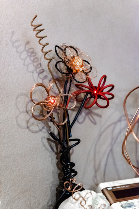 Stari uređaji i žice u rukama Šibenčanke Marijane postaju umjetnička djela