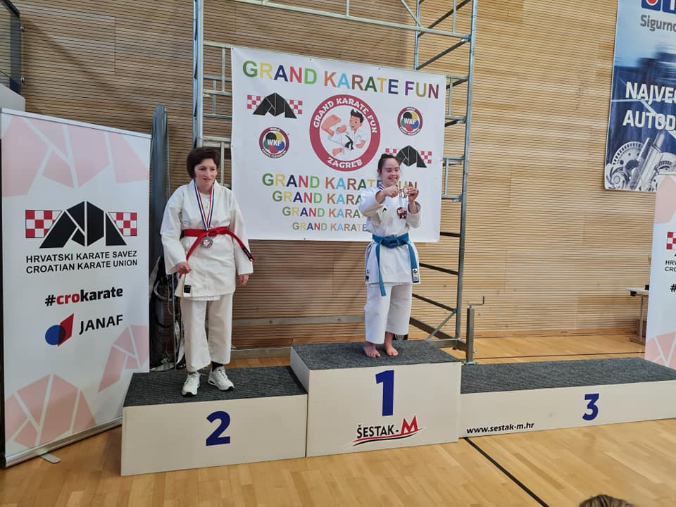 Šibenski parakarataši osvojili četiri medalje na turniru