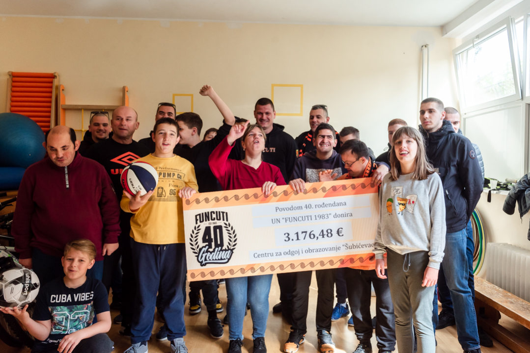 Humanitarna akcija u povodu 40. rođendana: Šibenski funcuti školi na Šubićevcu donirali 3176 eura 