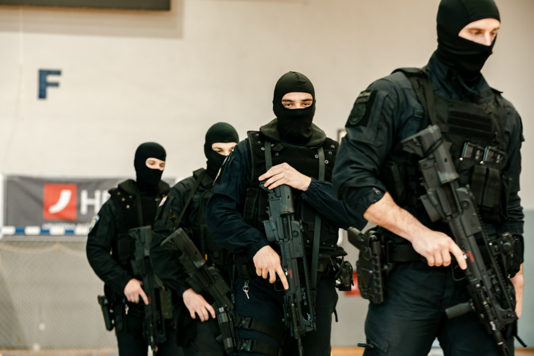 Tribine na Baldekinu pune, policija zauzela teren: Tko želi postati policajac?