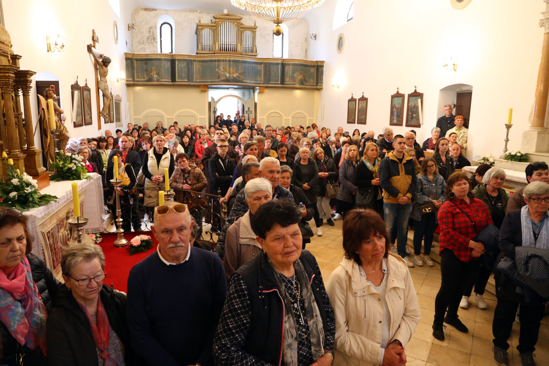 Vjernici Šibenske biskupije na hodočašću u Ninu, Karlovcu, Krašiću i Mariji Bistrici