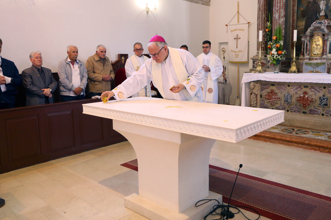 Svečano na Krapnju: Proslavljeno 500 godina od posvete crkve sv. Križa