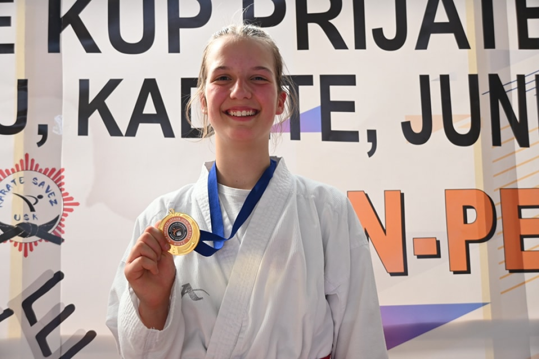 Karataši vodičkog Okita uspješni u Bihaću: Osvojili 11 zlatnih i dvije srebrene medalje