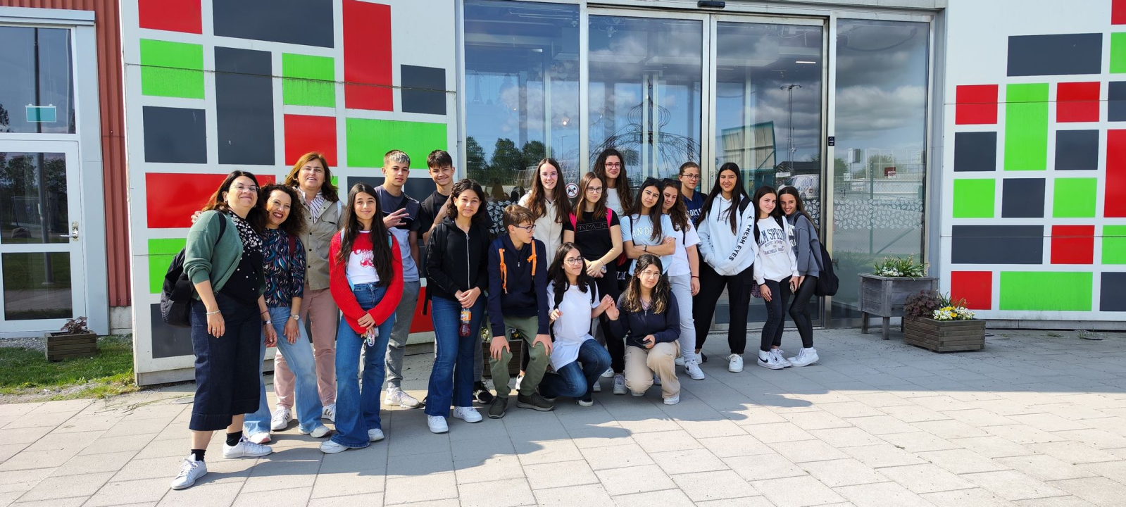 Fashion Box nudi najtrendi komade poznatih brendova Replay i Diesel! 