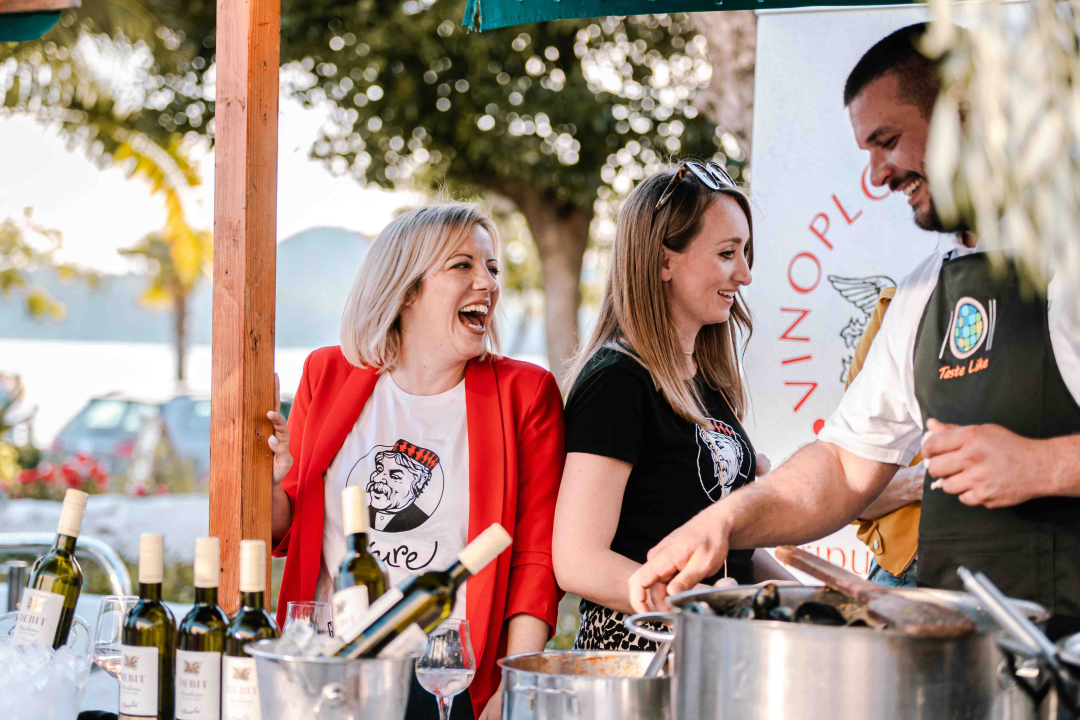 Ove subote doživite romansu pidoće i debita na šibenskoj rivi!