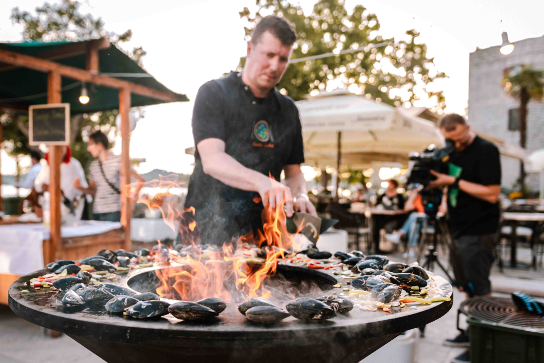 Ove subote doživite romansu pidoće i debita na šibenskoj rivi!