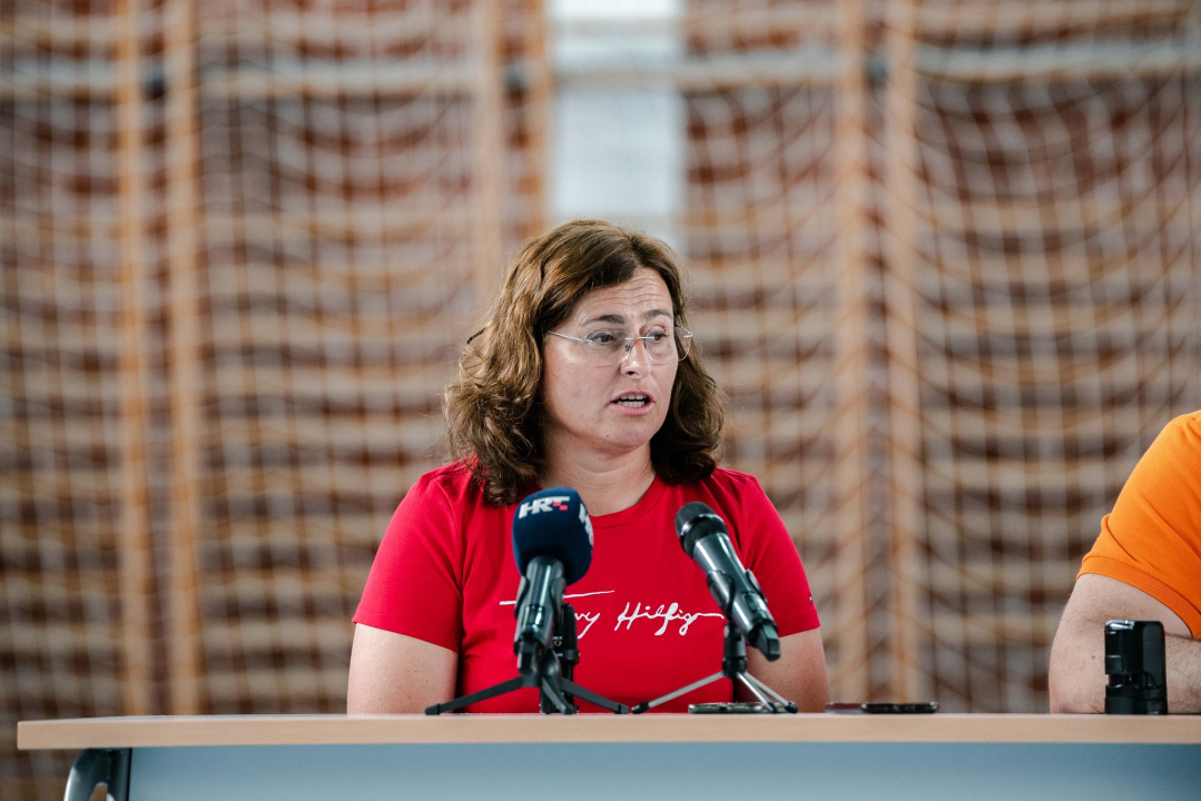 U sportskoj dvorani OŠ Meterize bit će postavljen novi pod: 'Ovo znači puno za školu, ali i grad'