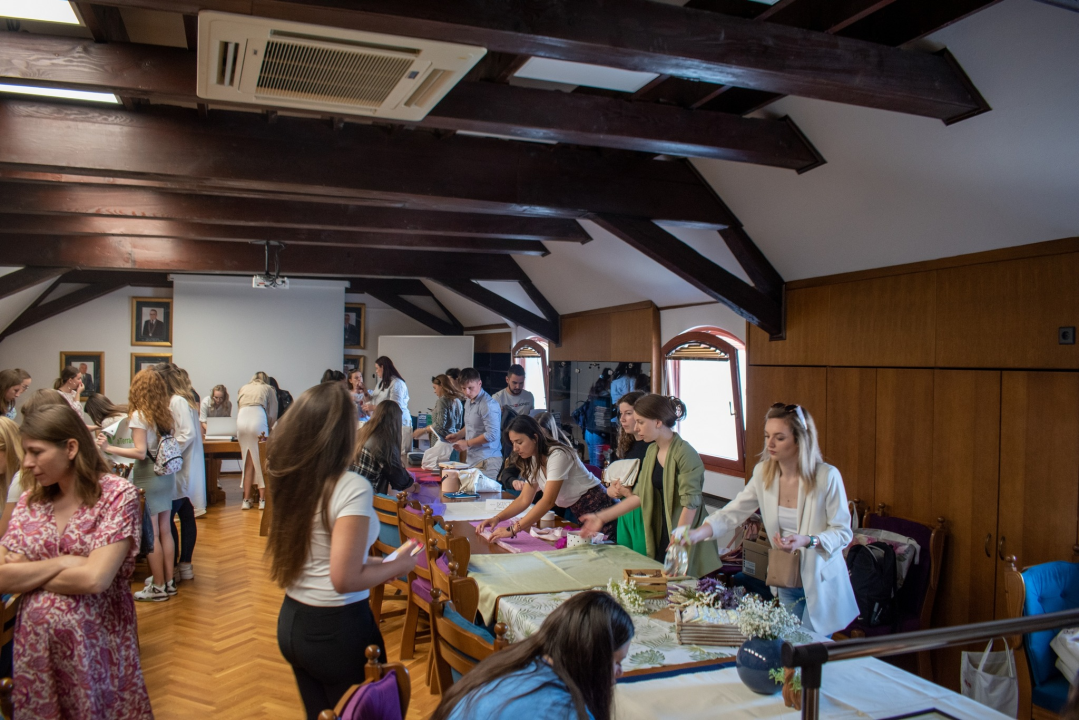 Sinergija informatičkih i ekonomskih znanja glavni je adut Fakulteta organizacije i informatike!