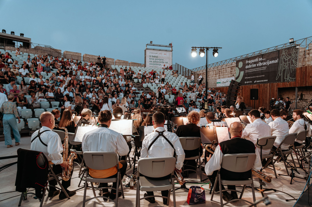 Od Cohena do Lady Gage: Glazbari na sv.Mihovilu proslavili 175 godina od osnutka