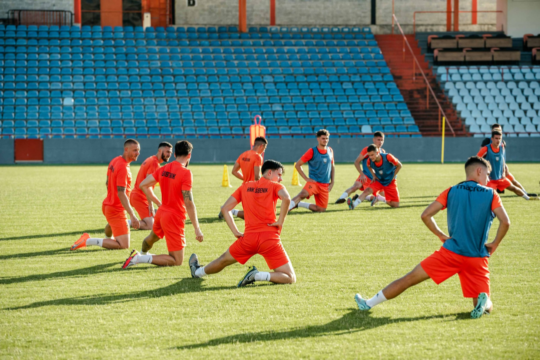 Novo lice Šibenika: Puno novih imena na prvom treningu, čekaju se prava pojačanja 