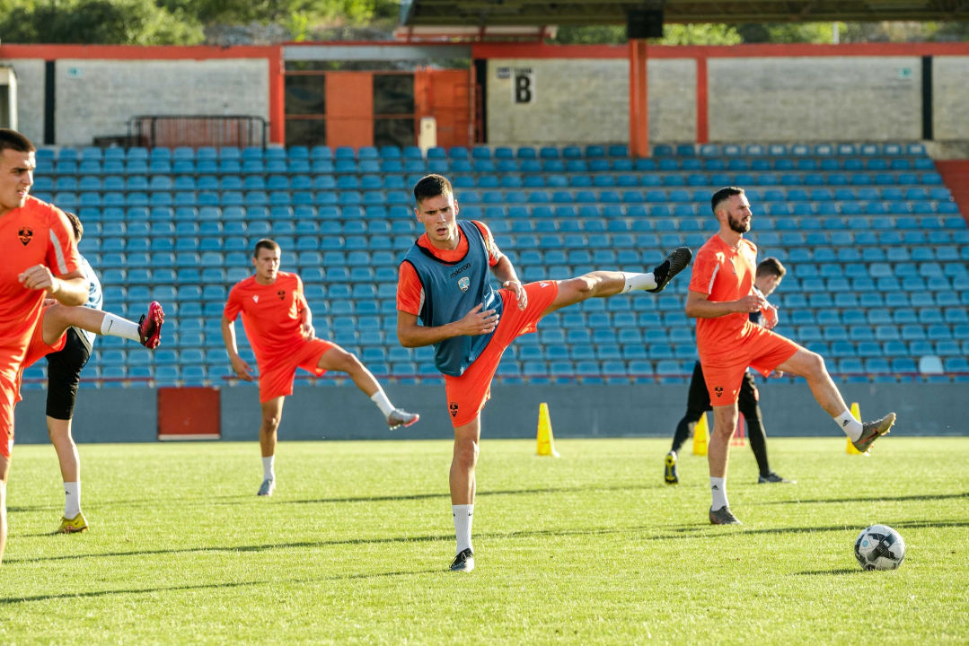 Novo lice Šibenika: Puno novih imena na prvom treningu, čekaju se prava pojačanja 