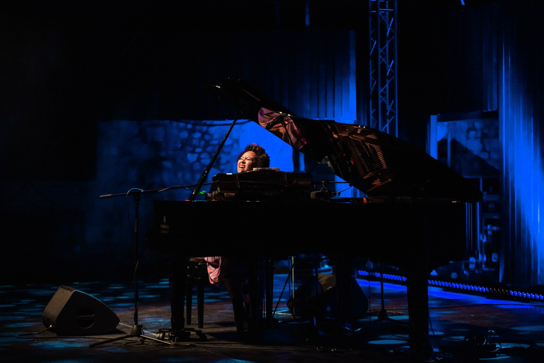  Emeli Sandé prvi put nastupila u Hrvatskoj, a publiku u Šibeniku osvojila je emocijama 