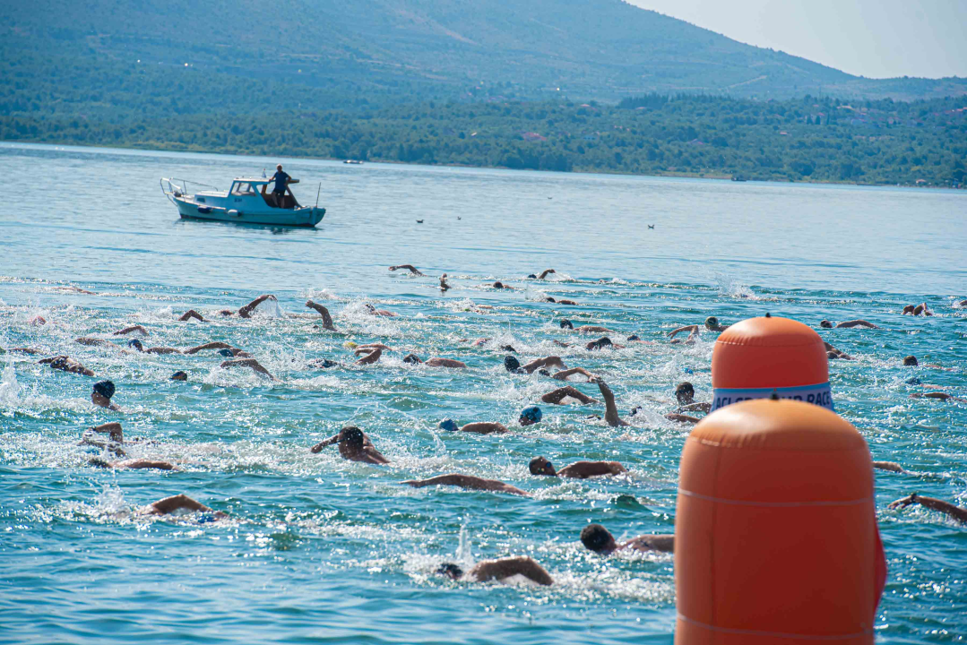 Na plivačkom maratonu u Raslini rekordnih 273 natjecatelja!