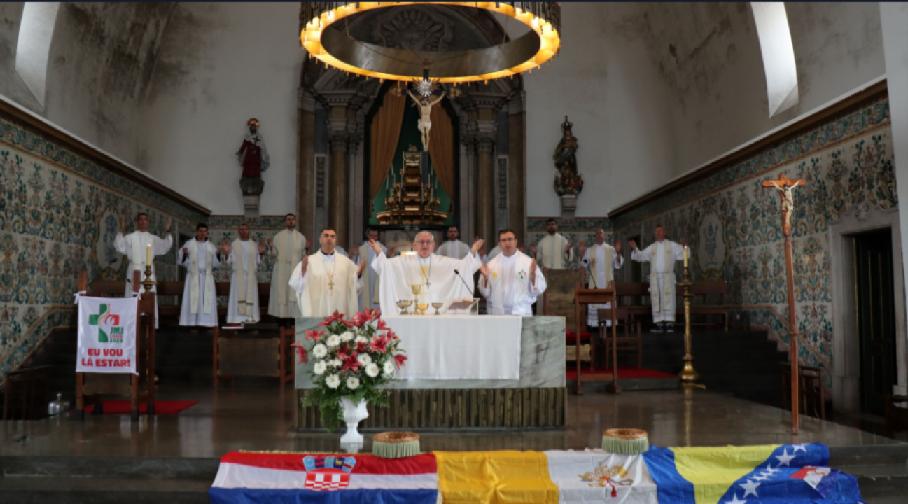 Biskup Rogić predvodio misu u Lisabonu