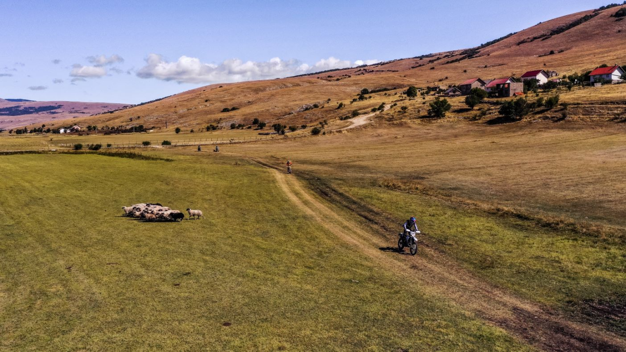 Dinaric Rally, cross-country utrku na Dinaridima, starta u kampu kod Knina
