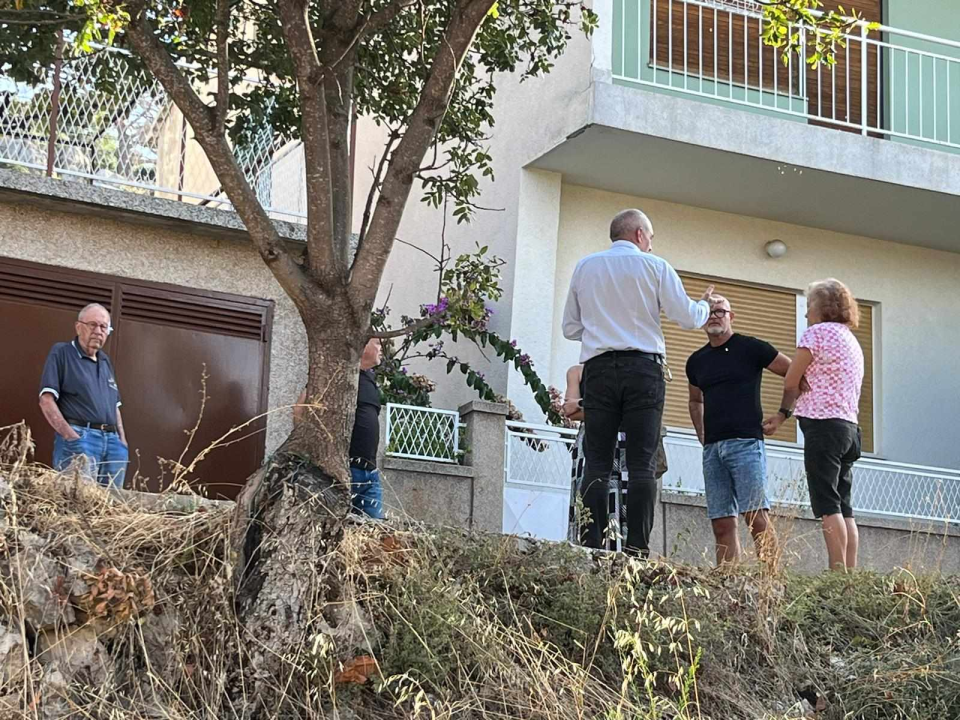 Stanari Rendićeve ulice dobili obećanje o sanaciji, pročelnik Jurić: 'Nisam došao ovdje kao neprijatelj'