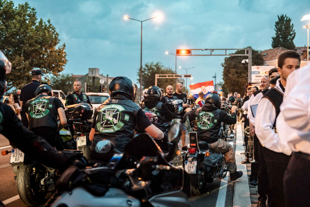 Unatoč prolomu oblaka, grmljavini i pljusku, Šibenčani pokazali koliko im znači Rujanski rat 