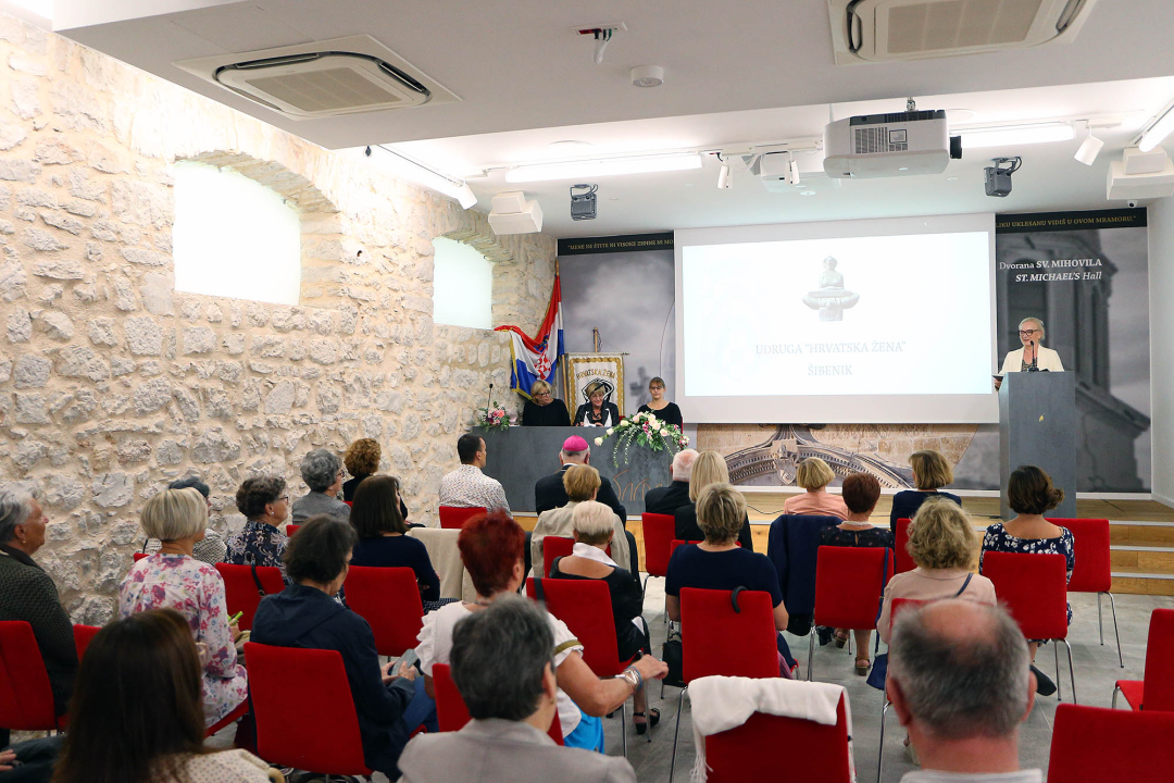 Udruga Hrvatska žena Šibenik proslavila 30. obljetnicu djelovanja