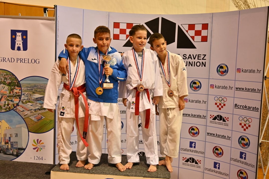 Karate klub Okit-Vodice osvojio 15 medalja na Prvenstvu Hrvatske za mlađe uzraste