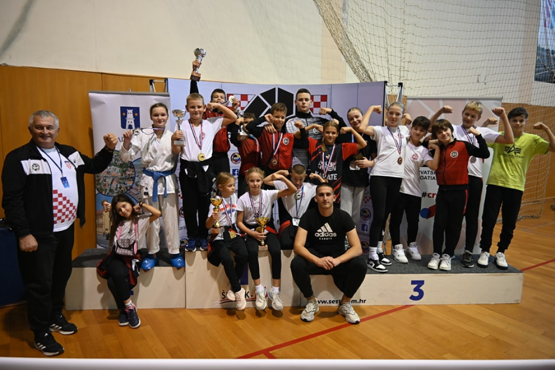 Karate klub Okit-Vodice osvojio 15 medalja na Prvenstvu Hrvatske za mlađe uzraste