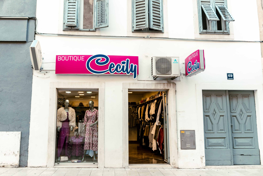 Obnovite svoju jesensku garderobu novim trendi komadima Butika Cecily! 