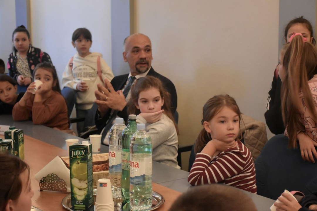 Školarci iz Knina posjetili župana