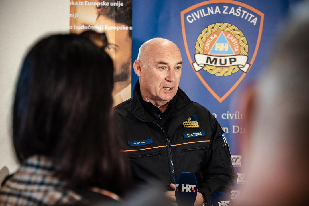 Šibensko-kninska županija oslobođena od mina, župan Jelić: 'S ovim činom smo upravo završili rat' 